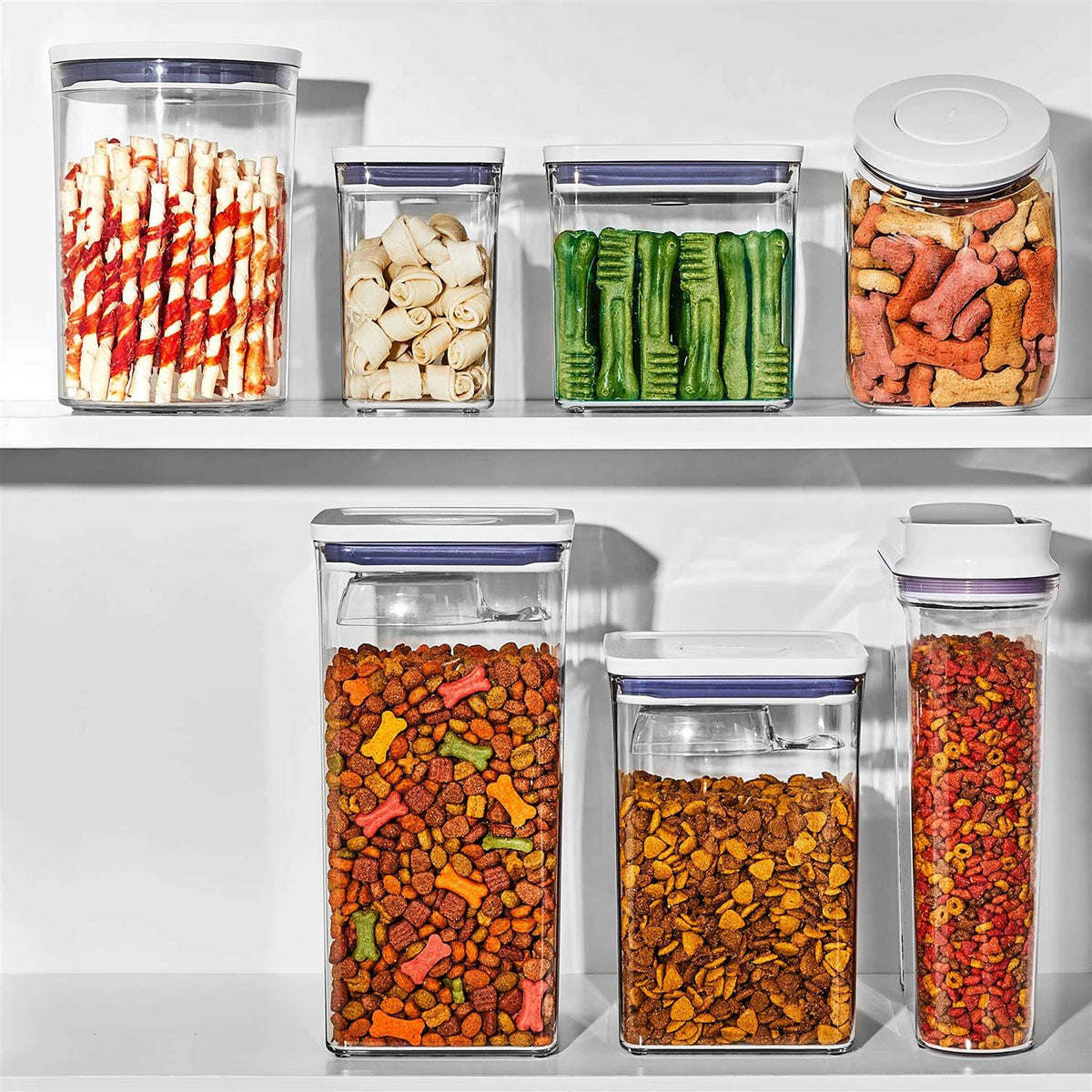 4.4 Qt Pet Food Container with Scoop D384