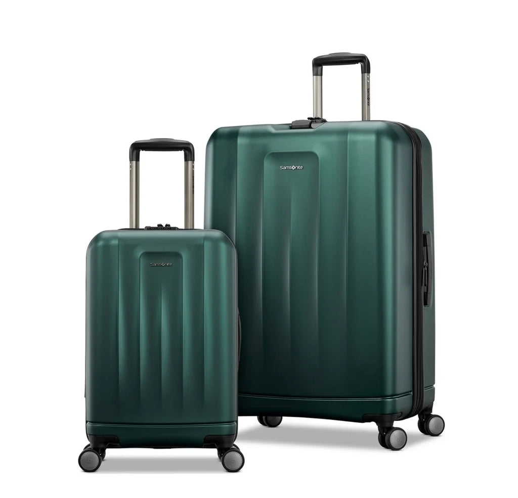 2-Piece Hardside Luggage Set J580