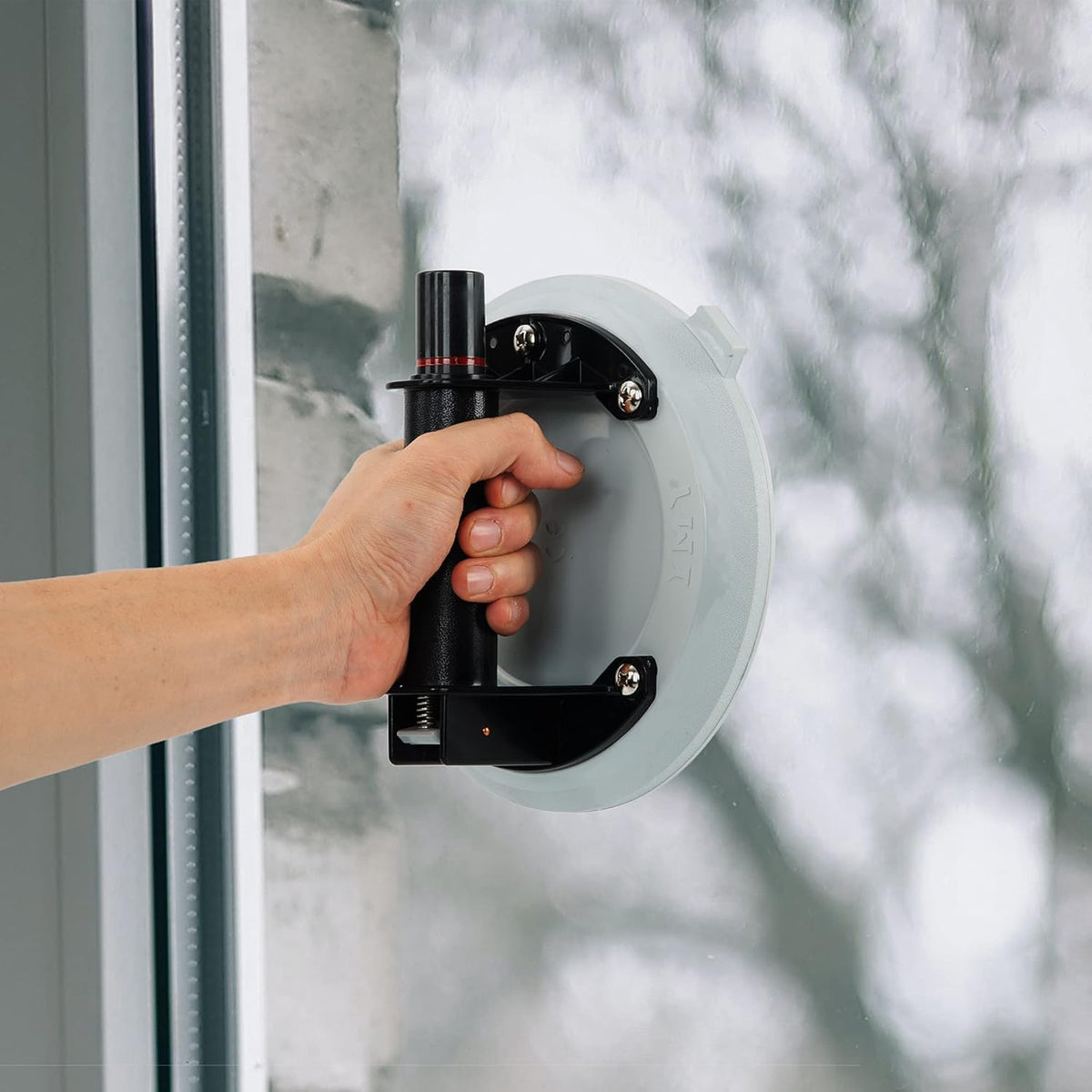 8 Glass Suction Cup with Handle and Pump O692095