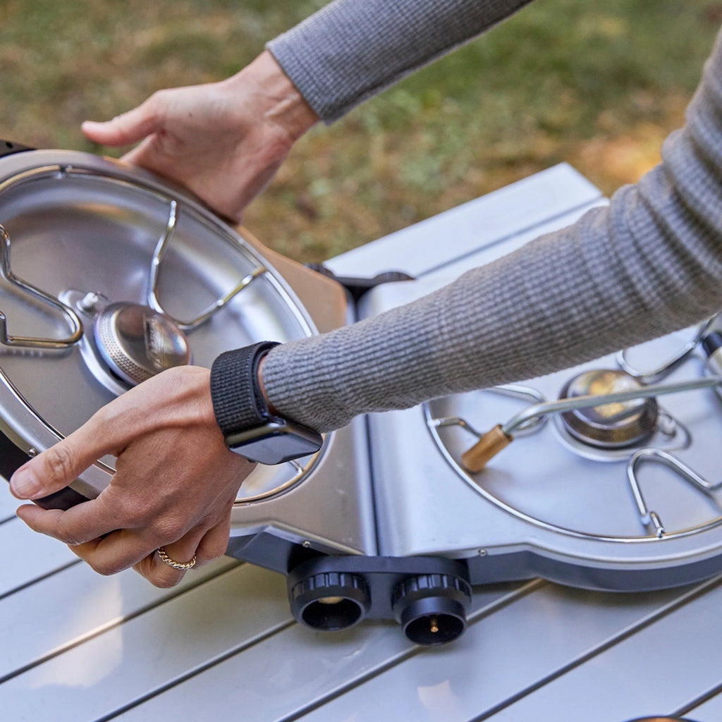 Black 2 Burner Portable Propane Camping Stove E618