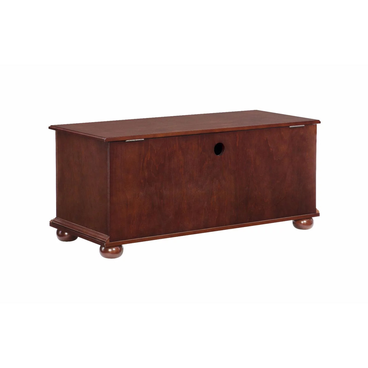 Traditional Cedar Storage Chest, Rich Cherry Finish Q4121