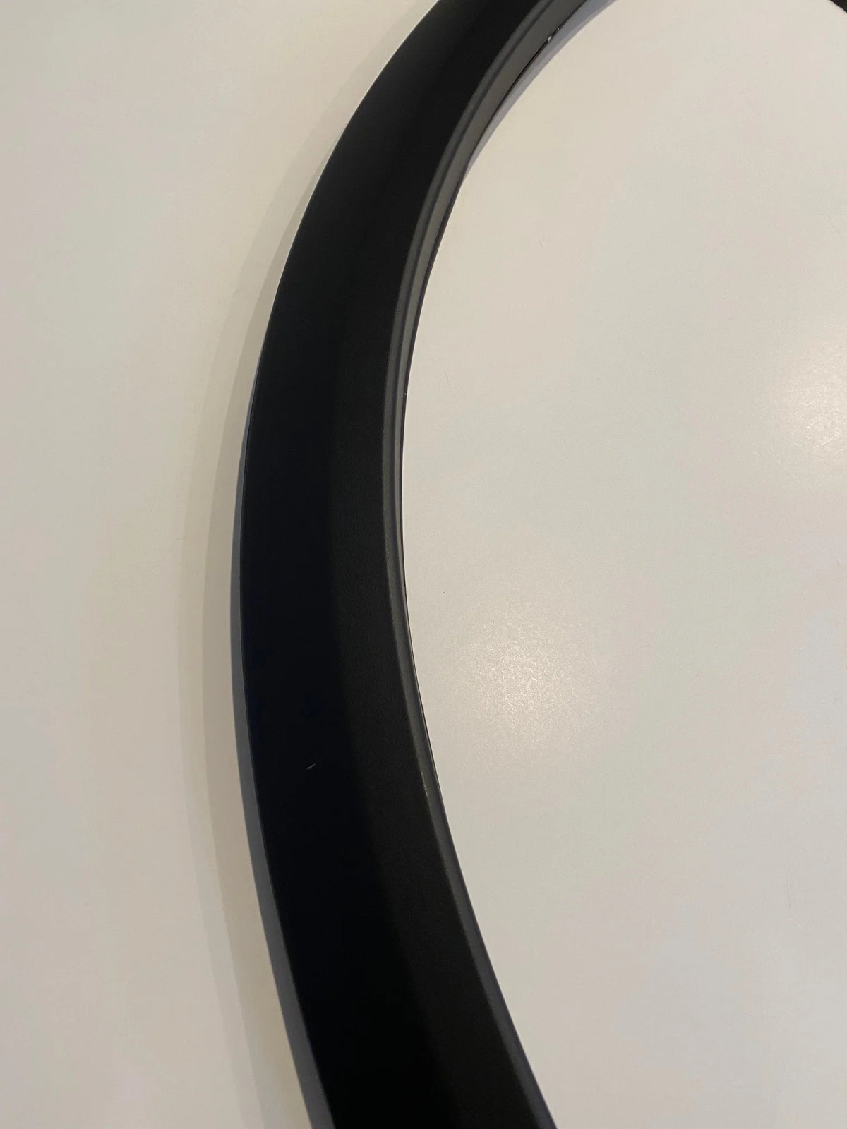 Left Rear Wheel Arch Door Cladding Molding Q657264