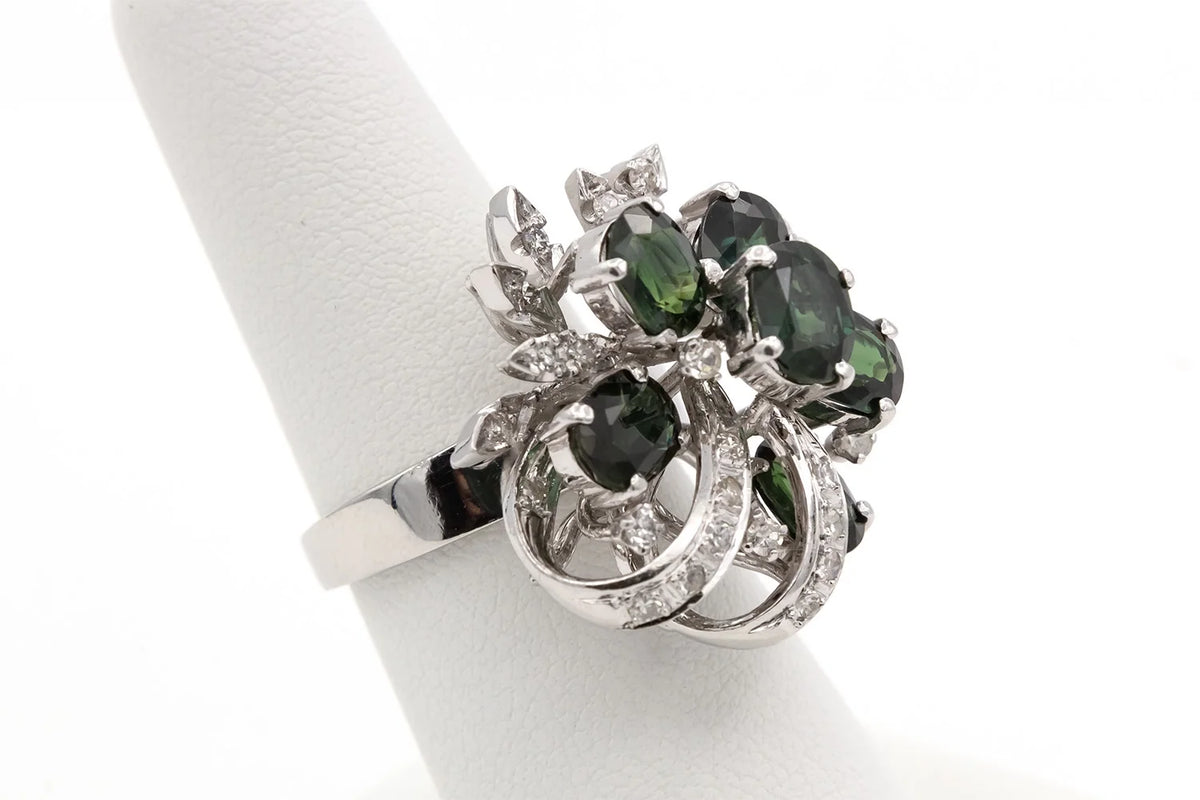 18k White Gold Sapphire Diamond Cluster Ring P674