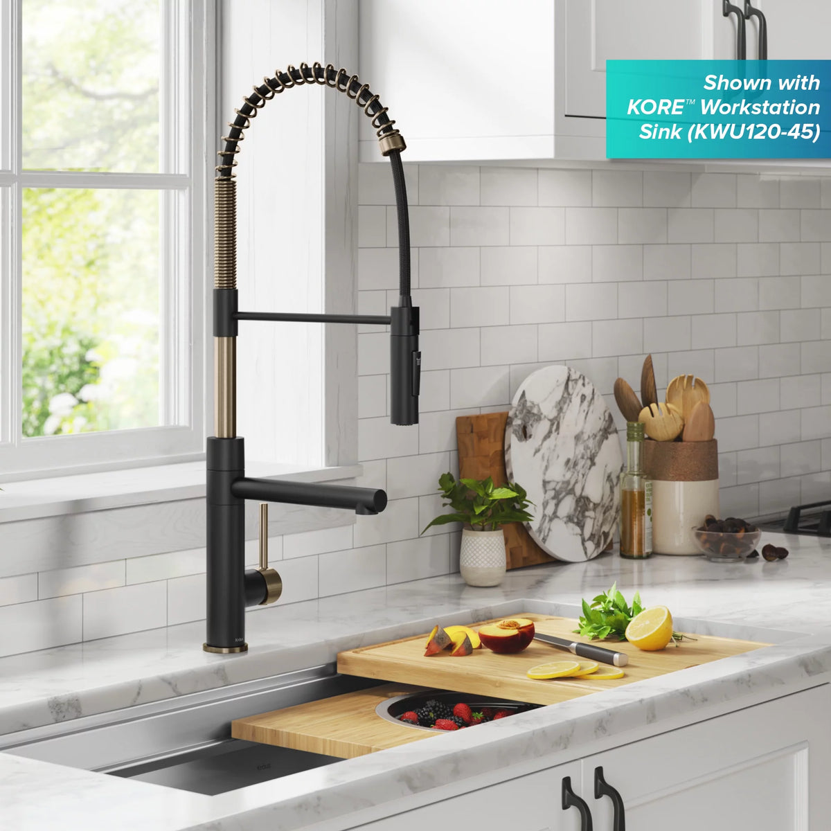 Commercial Style Pull-Down Single Handle Kitchen Faucet with Pot Filler P505