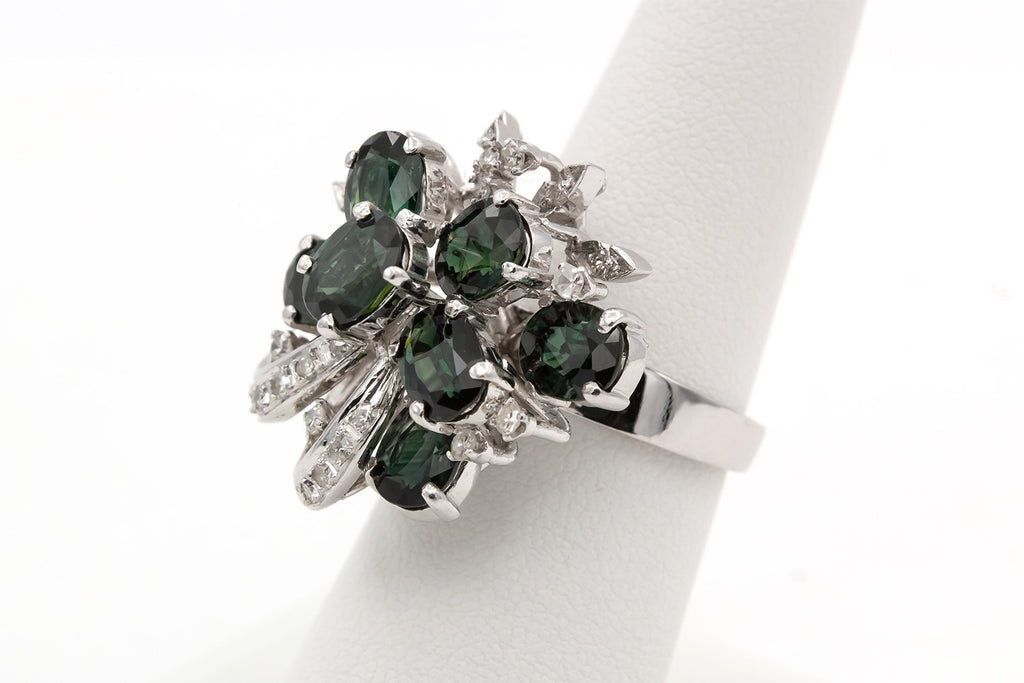 18k White Gold Sapphire Diamond Cluster Ring P674