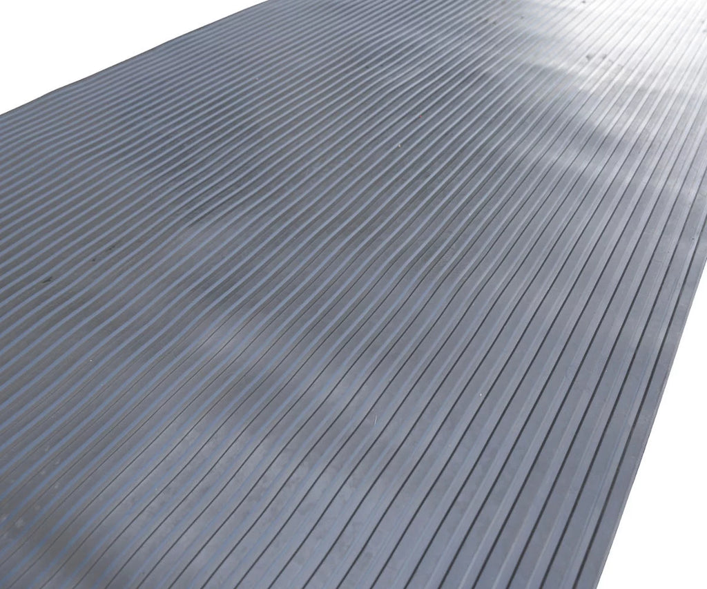 Rubber Floor Mat Liner 4 x 8 Ft W14383